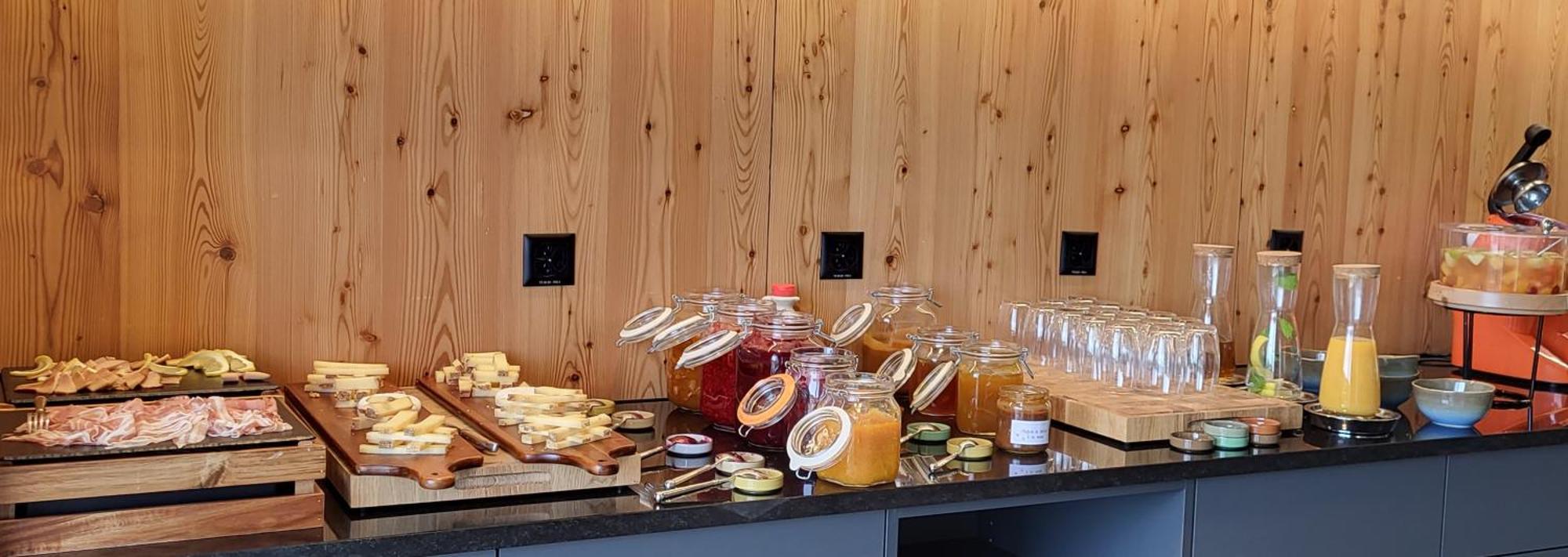 Boutique Corbetta - 60m2 - La Montagne A 5 Minutes De L'autoroute A12 Aux Paccots Sur Montreux - Nouveau Loft Familial - Profitez Du Leman Et Des Montagnes En Meme Temps