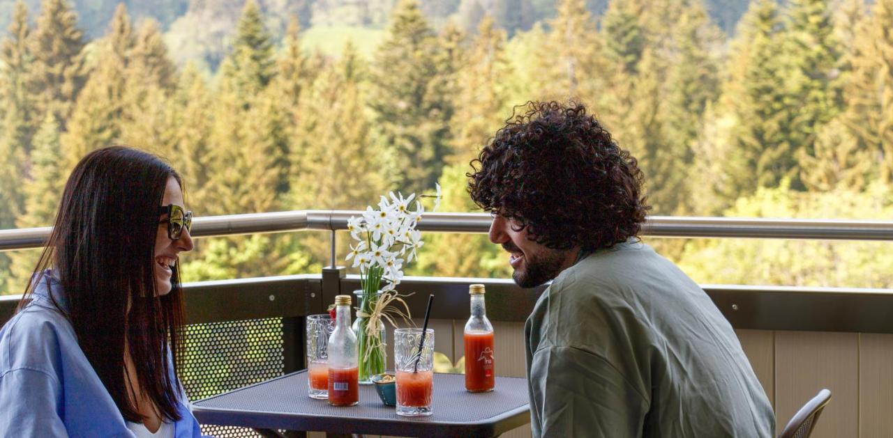 Hotel Boutique Corbetta - 60m2 - La Montagne A 5 Minutes De L'autoroute A12 Aux Paccots Sur Montreux - Nouveau Loft Familial - Profitez Du Leman Et Des Montagnes En Meme Temps Les Paccots