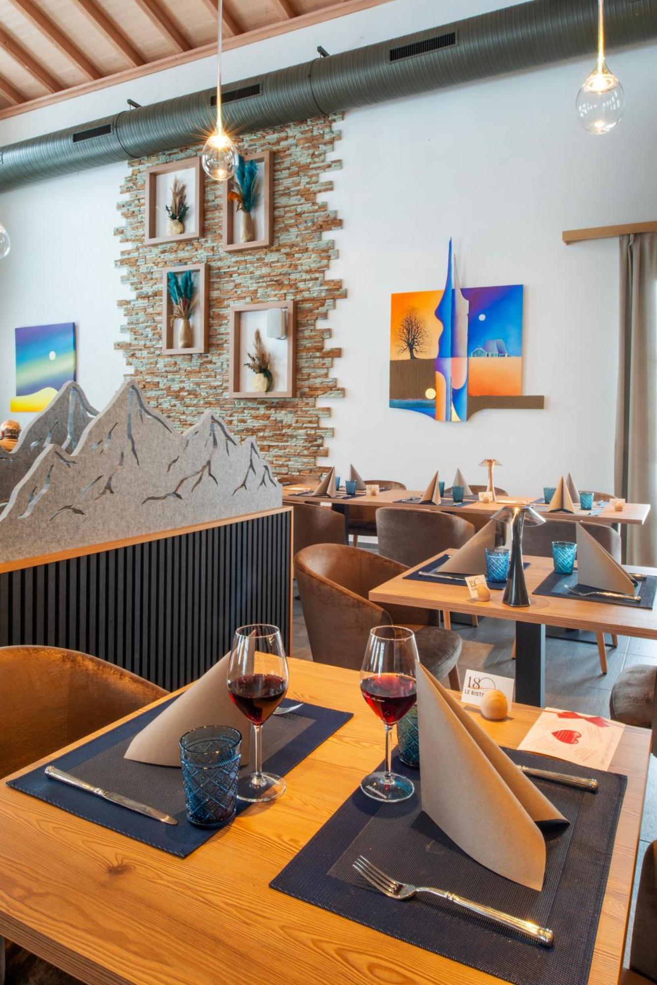 Boutique Corbetta - 60m2 - La Montagne A 5 Minutes De L'autoroute A12 Aux Paccots Sur Montreux - Nouveau Loft Familial - Profitez Du Leman Et Des Montagnes En Meme Temps