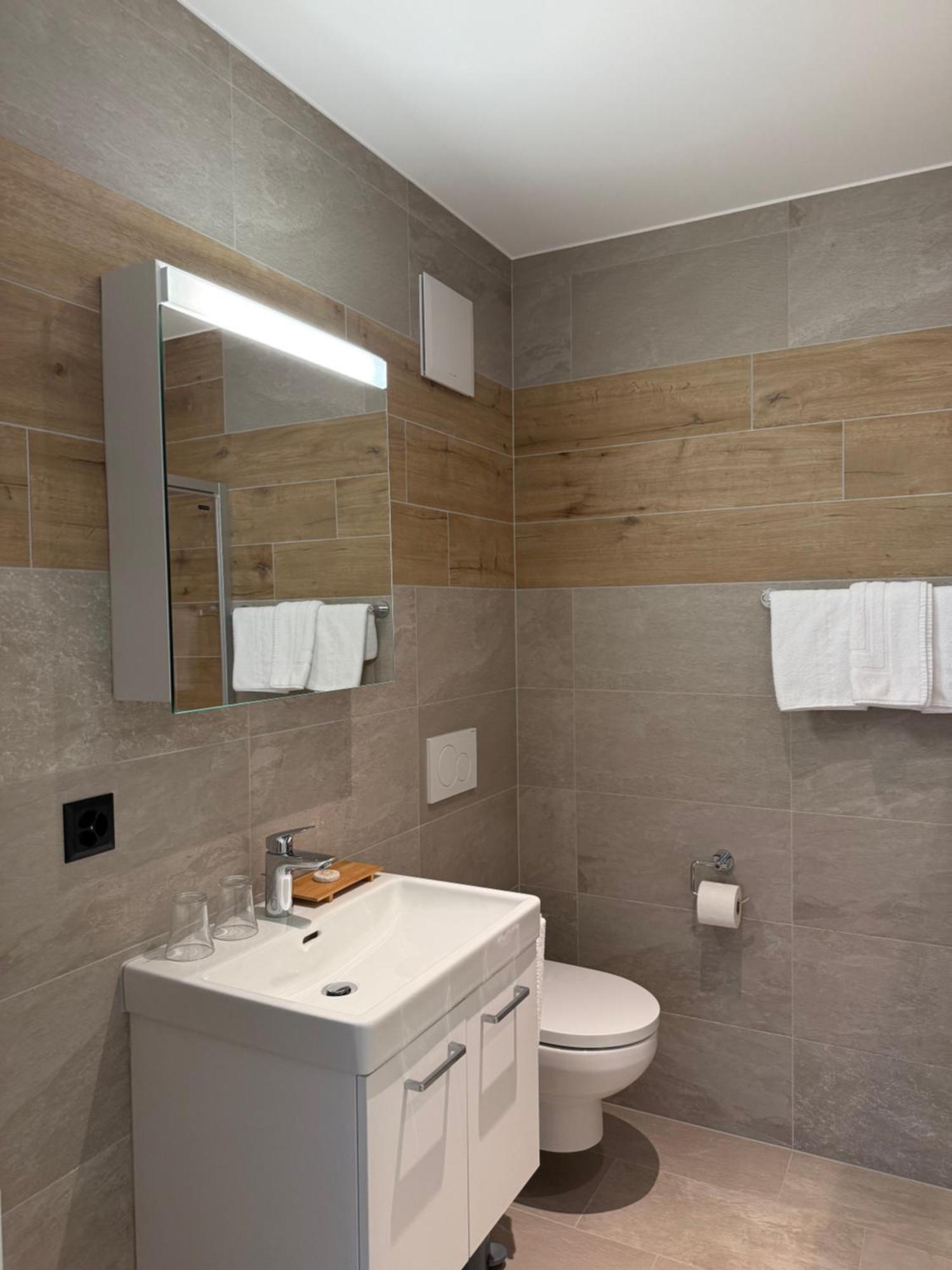 Hotel Boutique Corbetta - 60m2 - La Montagne A 5 Minutes De L'autoroute A12 Aux Paccots Sur Montreux - Nouveau Loft Familial - Profitez Du Leman Et Des Montagnes En Meme Temps Les Paccots